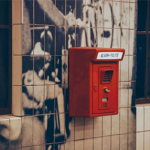 The Ordinary AHA 30% + BHA 2% Peeling Solution